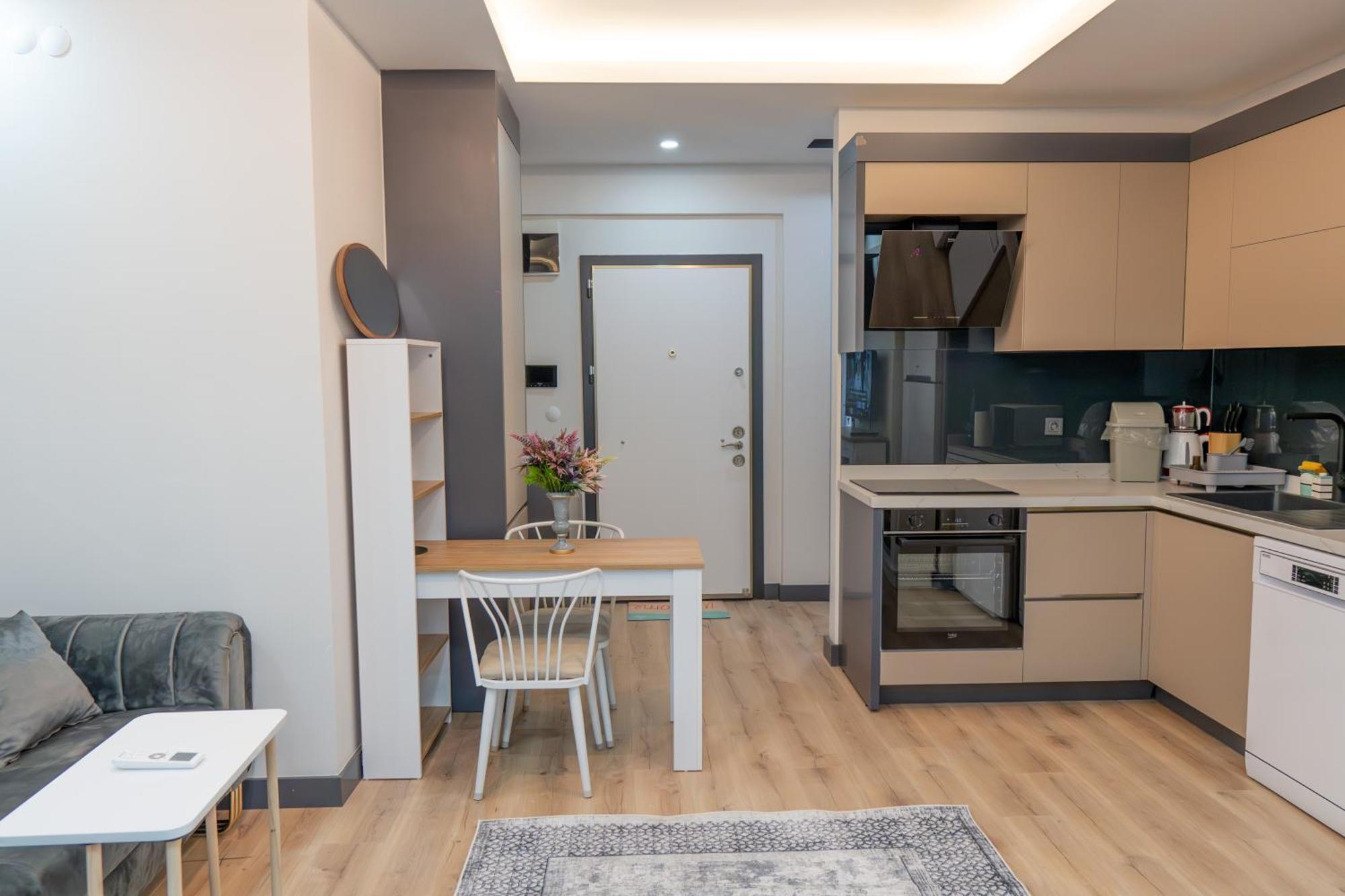 Wind Luxury 2 Apartment Aksu  Exterior photo